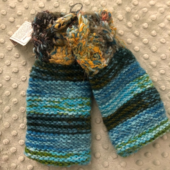 nwt - HANDMADE Fingerless gloves - Picture 4 of 6